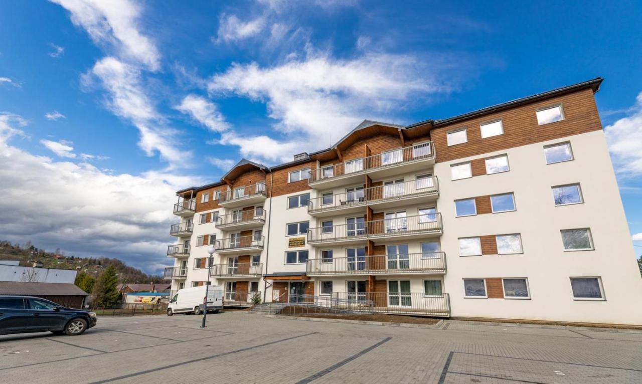 Apartament Sloneczny Poranek Устрики-Долішні Екстер'єр фото